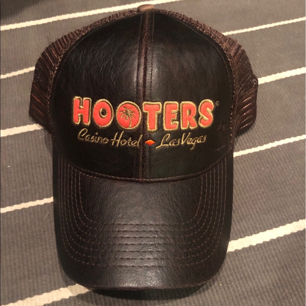 Vintage Hooters Hat